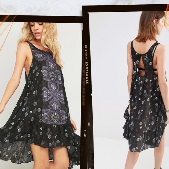 Free People Dresses & Skirts - ⋆RARE Free People Printed Slip Dress⋆